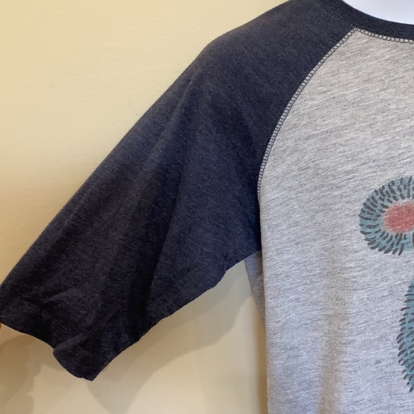 L.A.T. Boho Bear Jersey Shirt Medium - Picture 3 of 7